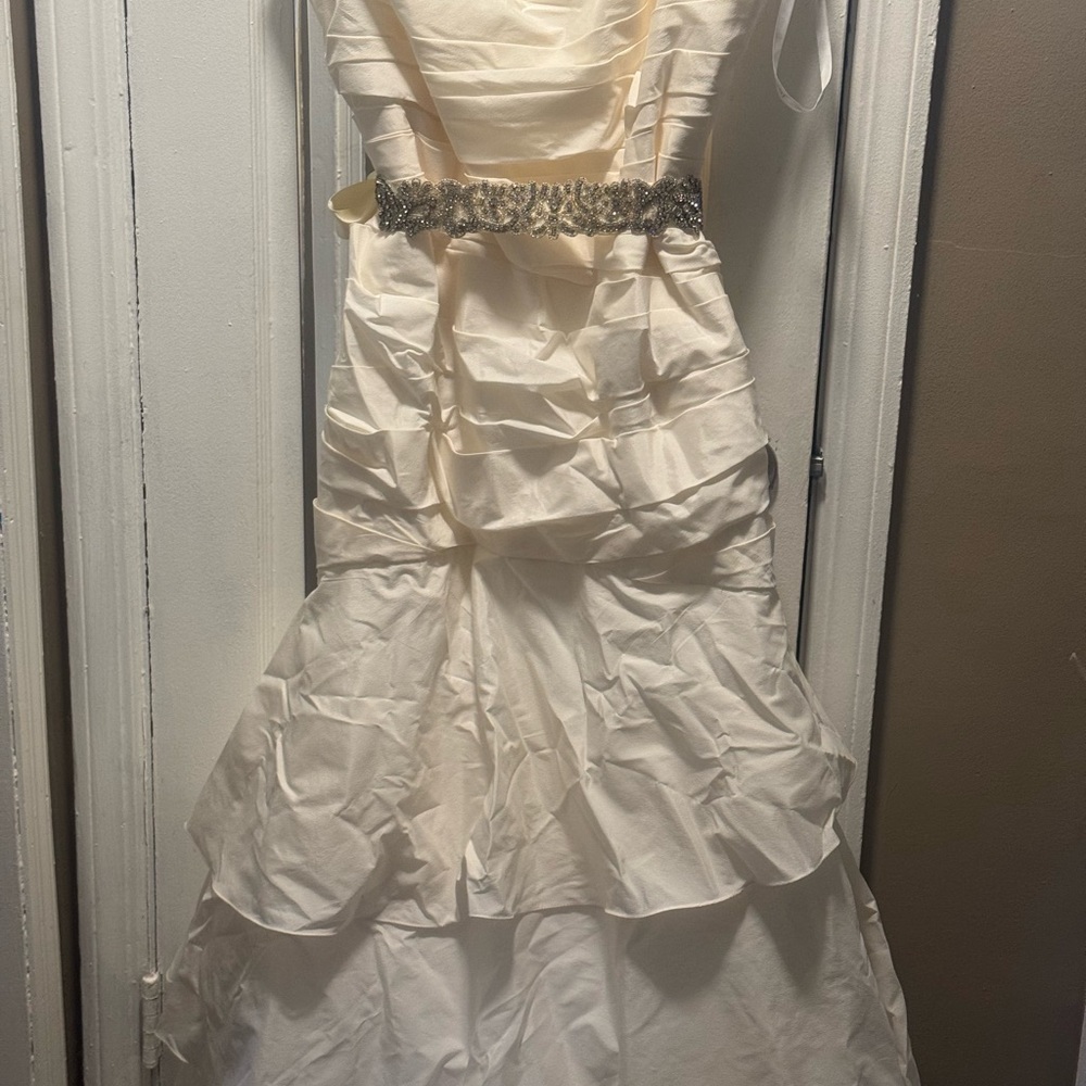 Elegant Cream Ruffled Gown